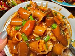 -曼听小寨海鲜烧烤·大连辣炒大王(盖州街店)