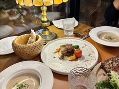 -Golden Lily河内巴黎法越料理餐厅(建国西路店)