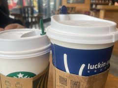 -星巴克(上海浦东禹悦汇店)