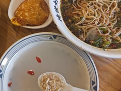 -牛一嘴·兰州牛肉面·大盘鸡(财富中心店)