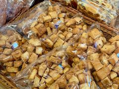 -玥儿弯弯手作烘焙(中海国际社区御城店)