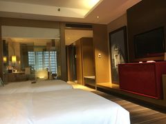 -青岛富力艾美酒店