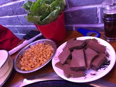 -曹丞相·地锅鸡·地锅鱼(武林店)