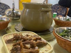 -红旗山庄(圭峰山店)