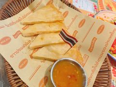 -小小集渔·泰式大排档(太古里香槟店)