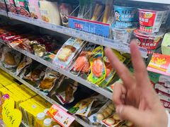 -全家便利店(南峰中心店)