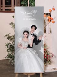 -樱花婚纱摄影