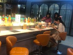-百品聚旋转火锅(号外店)