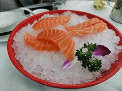 三文鱼生-新享乐海鲜(翠华路店)