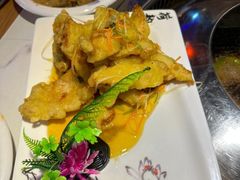 -袁小二大东北铁锅炖(吉祥村总部)