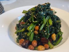 -峨嵋小镇·川菜(勒泰中心店)