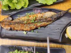 -云晓光头烧烤吧(德平路店)