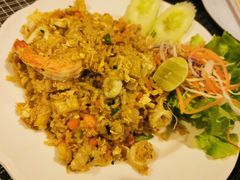 菠萝饭-Dash Teak House