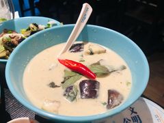 -URBAN SOI Thai Kitchen乐泰料理(长乐路店)