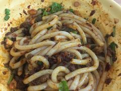 牛肉拌米粉-吴佳拌米粉(川大店)