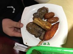 -蒙肥羊·酸汤潮牛·鲜牛肉火锅烤肉自助(岗顶店)