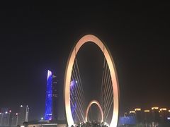 -南京眼步行桥