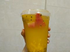 爆有料水果桶（凤梨）-古茗(渝北重庆会馆店)