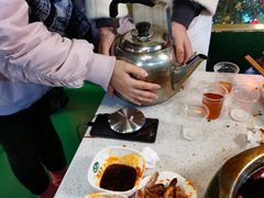 吃完冷的拿水壶捂手-枇杷园食为鲜火锅(南山店)