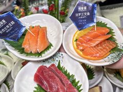 -雍容荟帝王蟹活龙虾展台自助(IFS黑金店)
