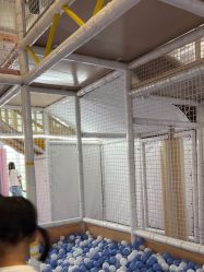 -奈尔宝·儿童乐园·亲子餐厅(华采天地店)