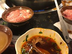 -邓莽子老火锅(中兴路总店)