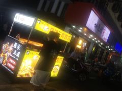 -市府路小吃城(民俗文化广场锦苑店)