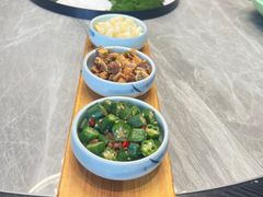 -龙大哥辣子鸡新概念餐厅(美的林城店)