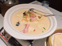 咸肉砂锅北豆腐-悦融·京鲁菜·露台花园(安定门店)