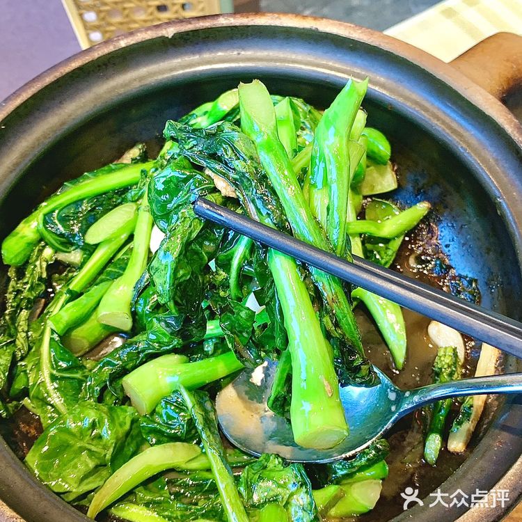 巨香！本地人带路的啫啫煲！