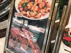 -东豪园林海鲜酒家(南港路辅路店)