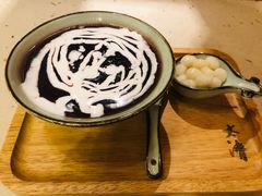 椰奶黑糯米-太清凉茶糖水(前海店)