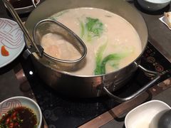 -捞王锅物料理(上海世茂广场店)