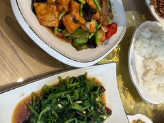 -俺家菜馆(百里峡店)