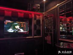 -好乐迪(张扬路八佰伴店)