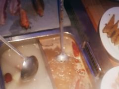 -蒙肥羊·酸汤潮牛·鲜牛肉火锅烤肉自助(岗顶店)