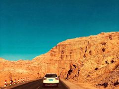 -天山神秘大峡谷