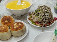 -尹记门钉肉饼(丰台站店)