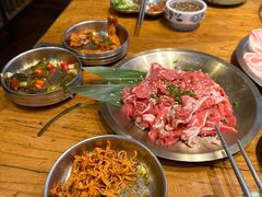 -韩景台烤肉(八大处店)