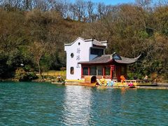 -南京珍珠泉风景区