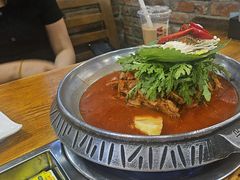 -喇喇排骨火锅·传统韩式脊骨汤(望京西园总店)