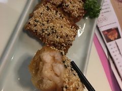 -新大咀港式茶餐厅(宝山万达店)