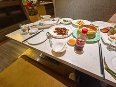 -拾溪餐厅·包厢(杭州千禧度假酒店)