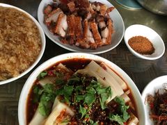 -岩保农家乐