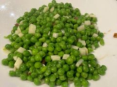 -新白鹿餐厅(百联中环店)