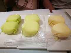 榴莲班戟-聪嫂私房甜品(旺角二店)