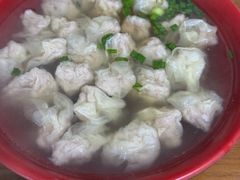 -张阿三馄饨店