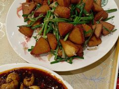 韭菜虾皮炒饽饽-天津乾毓德饭庄·清真传统炒菜·海鲜烧烤(咸阳路店)