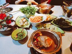 花香锅-一叶一世界·素食餐厅(锦华万达店)