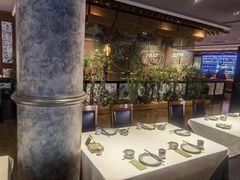 -八府香鸭·啫啫煲(华山路店)